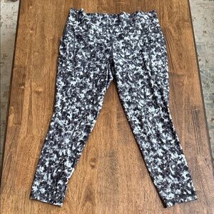 Athleta Black and Gray Tie-Dye Leggings